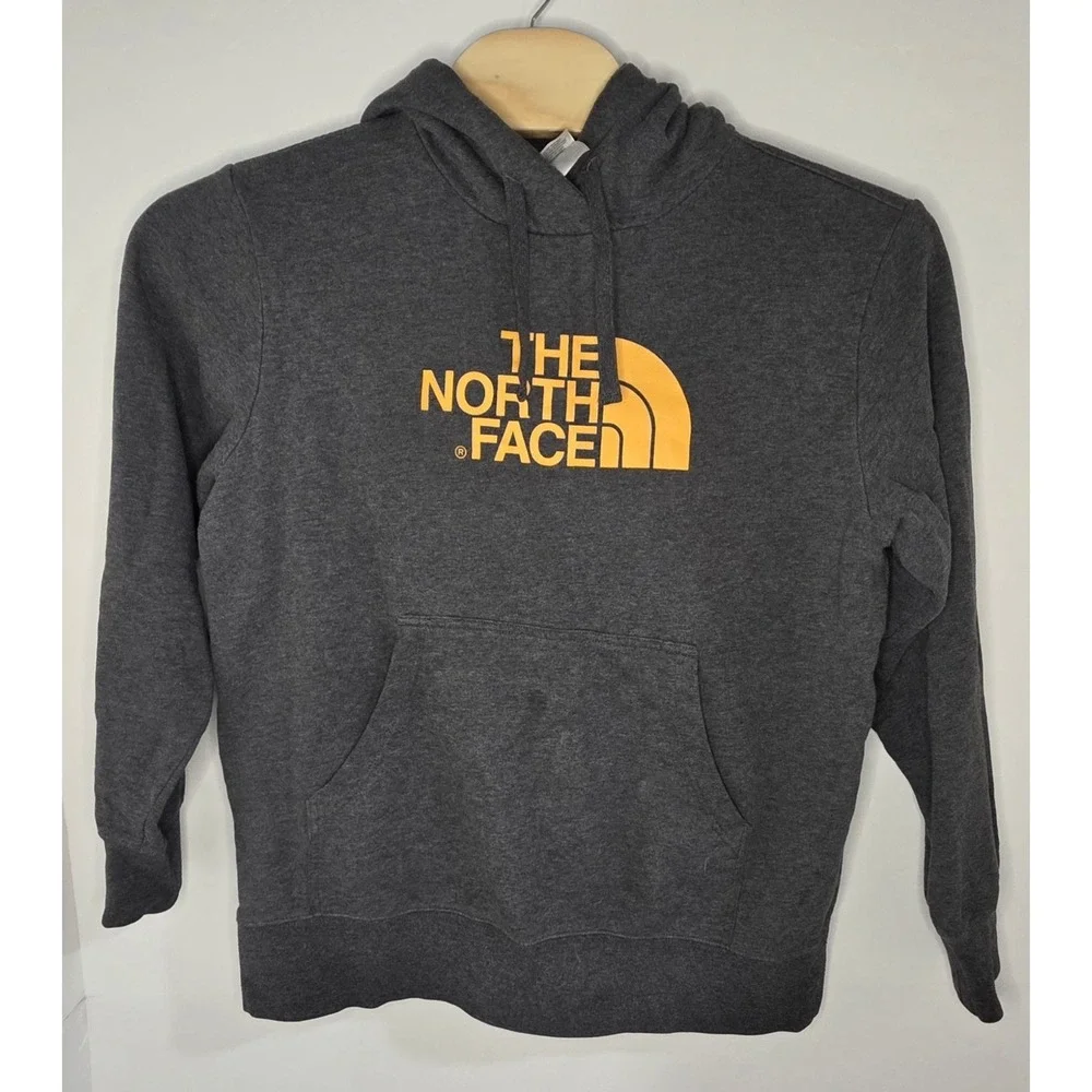 The North Face Mens Size L Gray Graphic Long Sleeve Hoodie‎